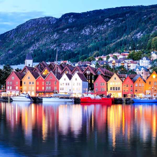 9 Day Norway Highlights: Cities, Culture & Fjords